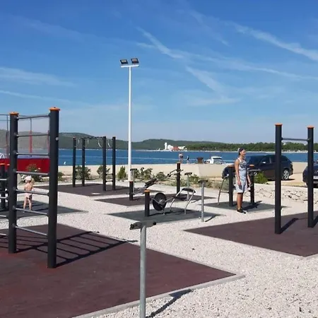 Luxury Mare דירה ברודאריצה